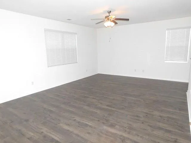 3689 Chevington Ct SE — Photo 8