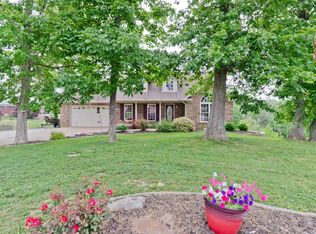 340 Park Ridge Dr, Mount Washington, KY 40047