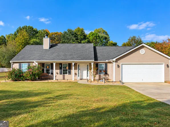 45 Creek Bend Trl, Oxford, GA 30054