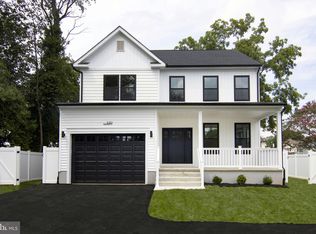 903 Mercer St, Cherry Hill, NJ 08002