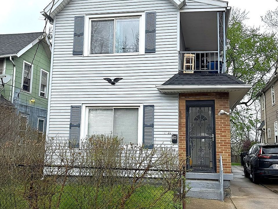 1st image of 3139 W 11th St