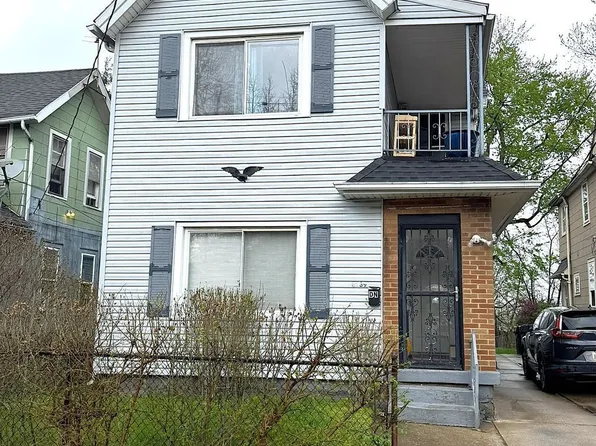 3139 W 11th St, Cleveland, OH 44109
