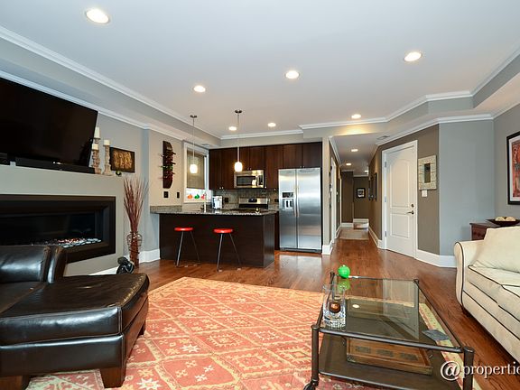 Kitchen/Living Room