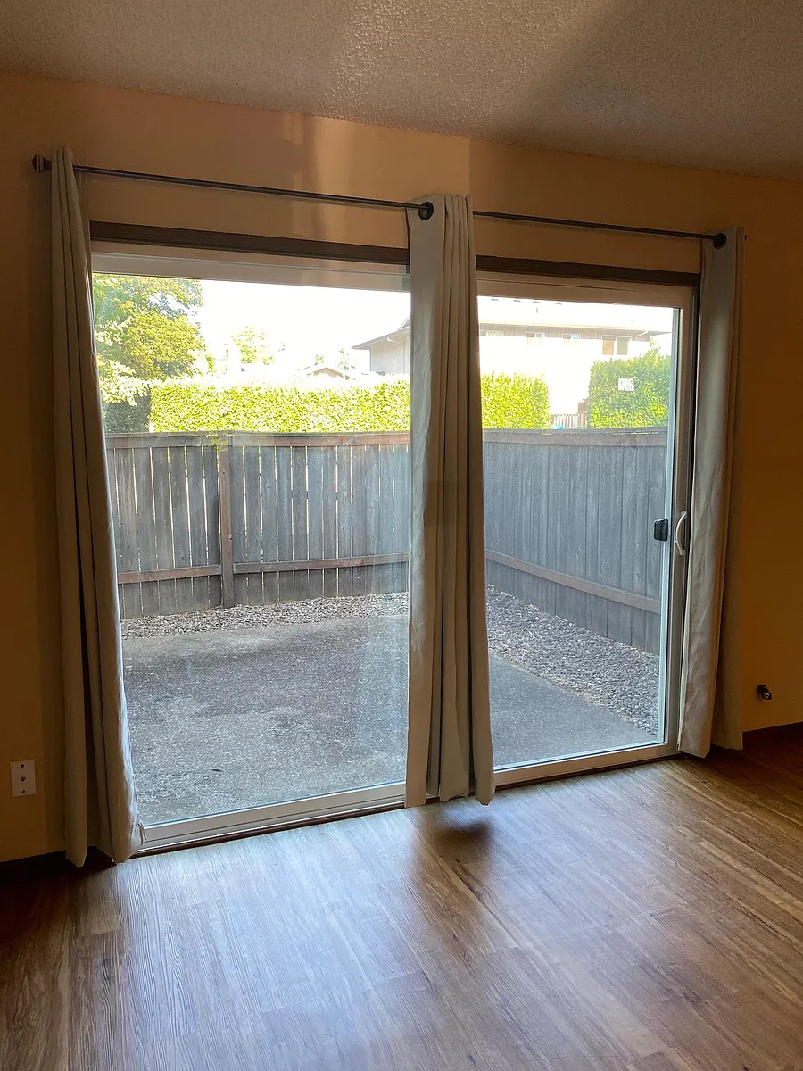 Slider to full fenced backyard patio - 17259 SW Merlo Rd