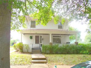 911 S 5th St, Atchison, KS 66002