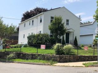 80 Riverside Dr UNIT 2, Fairfield, CT 06824