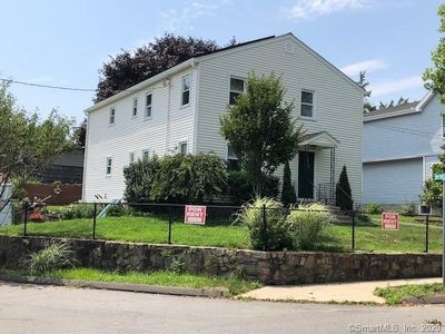 80 Riverside Dr Unit 2, Fairfield, CT, 06824