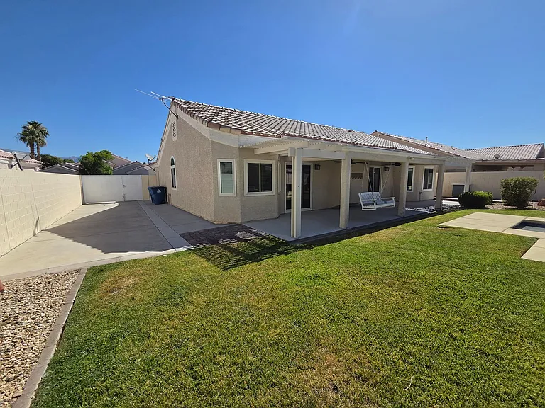 6029 Cocktail Dr — Photo 32