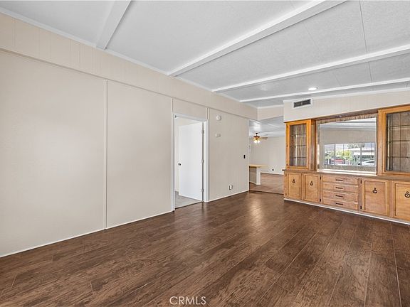 5th image of 44551 Stewart Way
