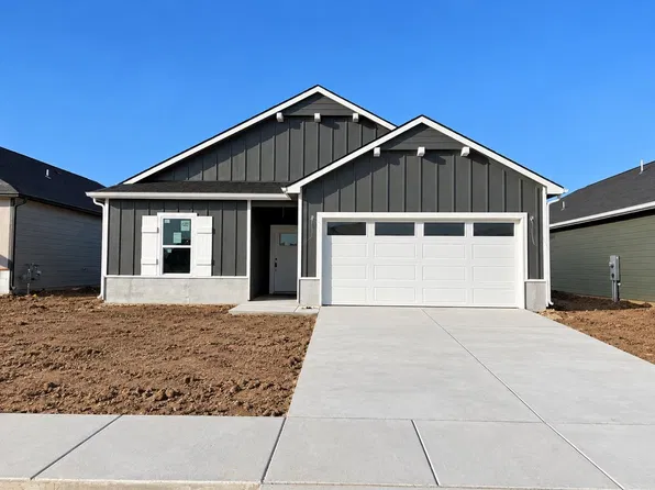 9318 E Hurst St, Wichita, KS 67210