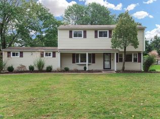 65 Meadowbrook Dr, Hillsborough, NJ 08844