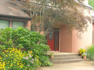 156 Hickory St, Port Jefferson Station, NY