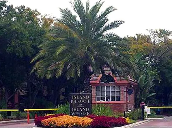 773 Mainsail Dr, Tampa, FL 33602