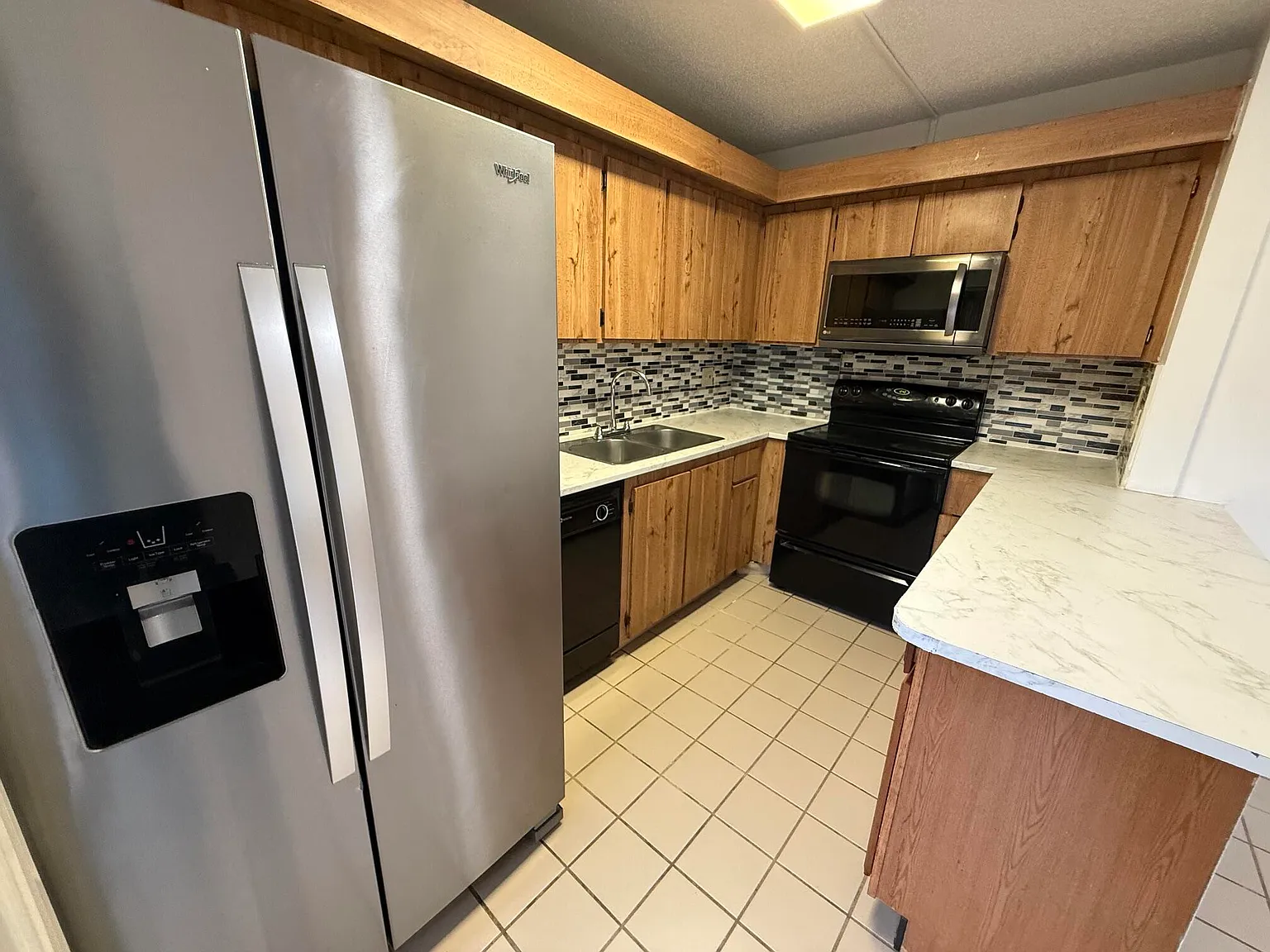 2 bed, 2.0 bath, 1236 sqft, $2,200 — Photo 4