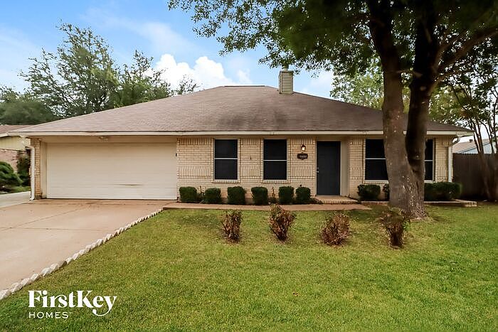1st image of 3717 Biscay Dr
