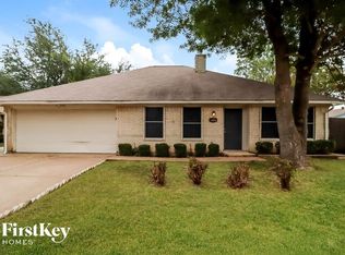 3717 Biscay Dr, Arlington, TX 76016