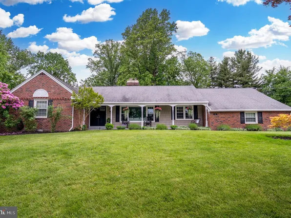 603 Parker Ct, Wilmington, DE 19808