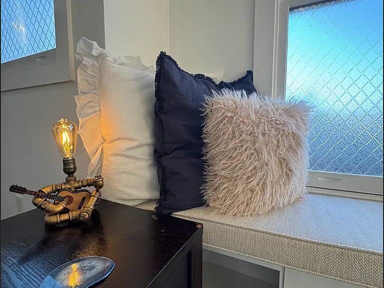 Roycroft Pl — Photo 8