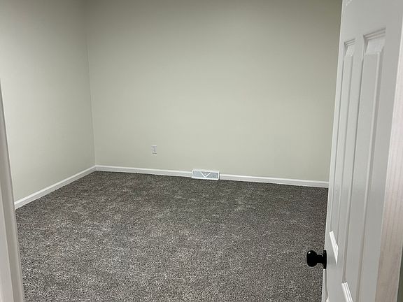 5th image of 1532 & 1536 Robin Ln #1532