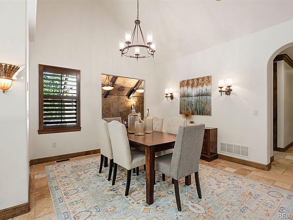 4th image of 5088 Hidden Pond Place