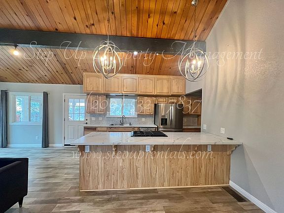 3rd image of 20321 Brook Dr