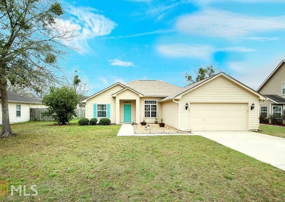 1st image of 330 Creekside Dr