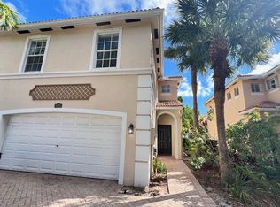 9120 Villa Palma Ln, Palm Beach Gardens, FL 33418