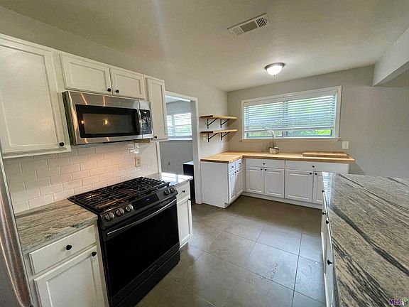 5th image of 14291 Richardson Dr
