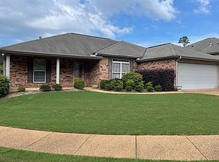 2315 Cross Creek Dr, Tuscaloosa, AL 35404