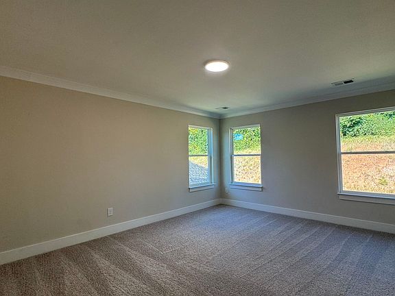 5th image of 1124 Stable Way