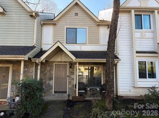 4104 N Course Dr, Charlotte, NC