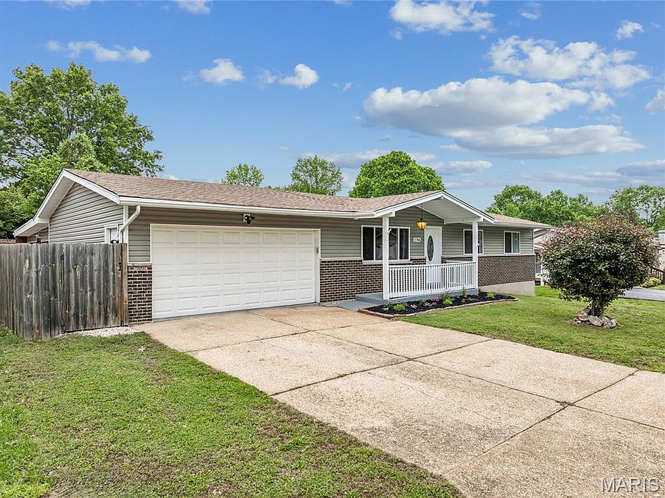 1st image of 2796 Corral Est