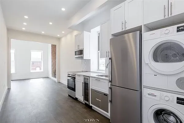 Rented by The Agency | media 1