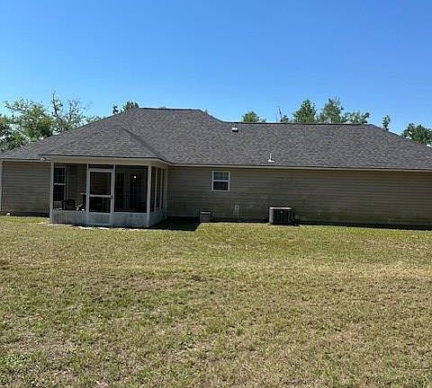 2nd image of 5209 Field Dr