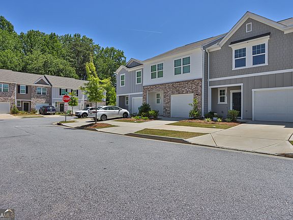 3rd image of 103 Thetford Way #172