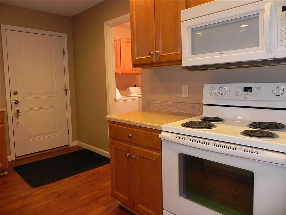 1803 E 6th St Coal Valley, IL, 61240 Apartments for Rent Zillow