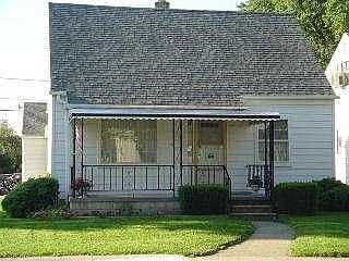2nd image of 733 Southover Rd