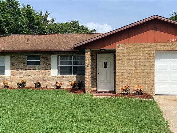 3rd image of 1249 Dandelion Dr