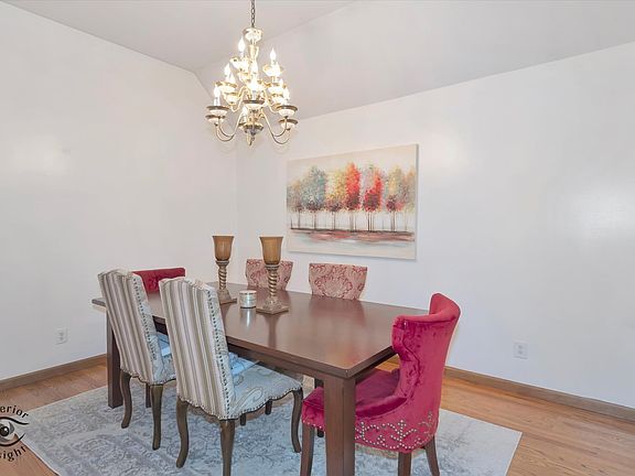 5th image of 573 Turnberry Dr