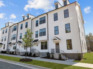 15332 Ballancroft Pkwy, Charlotte, NC 28277