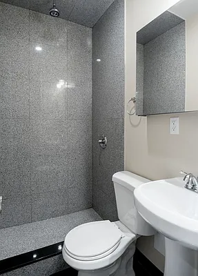 Rented by Douglas Elliman | media 38