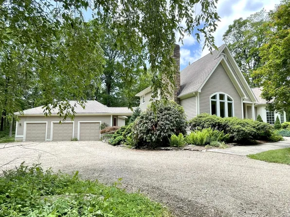 67 Transylvania Road, Roxbury, CT 06783