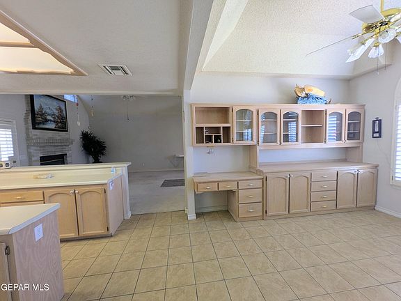 3rd image of 13940 Jeweled Desert Dr