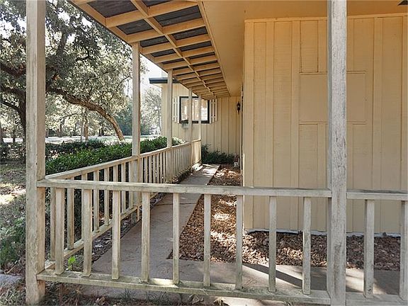 2nd image of 19348 E Lakeshore Dr