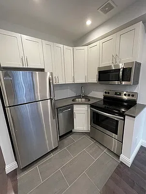 Rented by CNYC Apartments | media 4