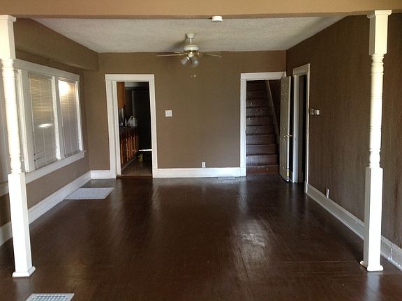 3rd image of 4044 Bellefontaine Ave