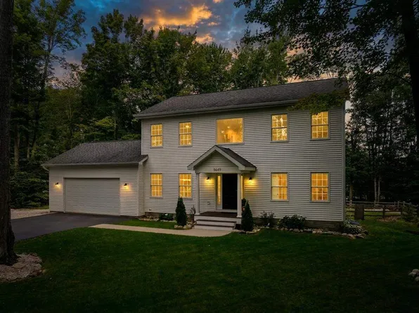 8649 Tall Timber Ln, Petoskey, MI 49770