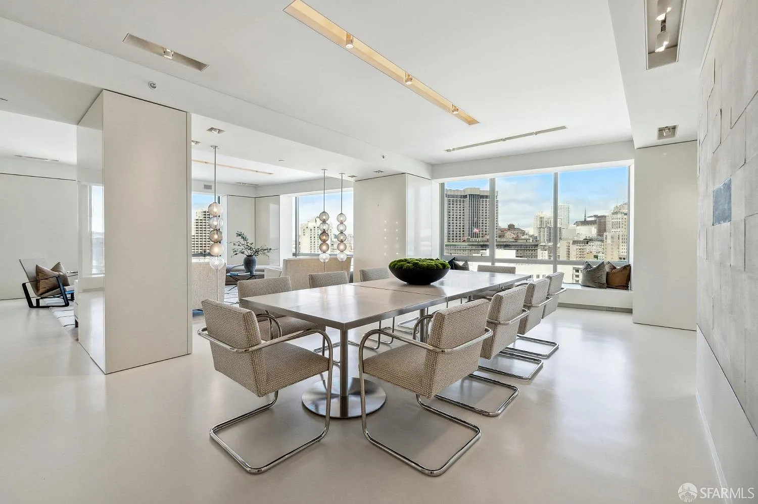 765 Market St APT 24F photo 1