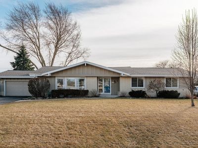 13715 West Park AVENUE, New Berlin, WI, 53151