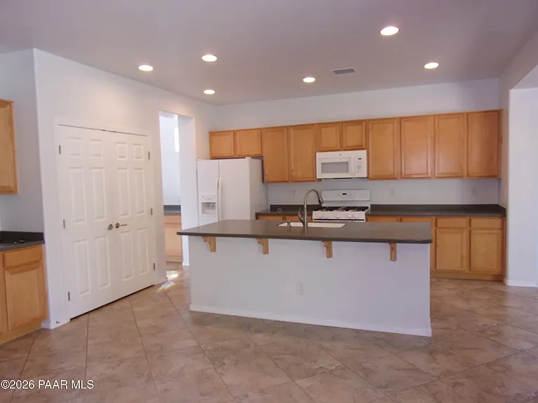 7239 E Barefoot Ln — Photo 10